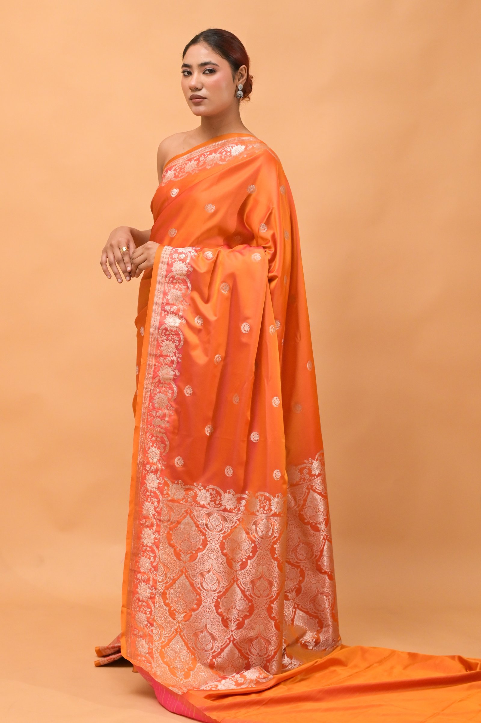Tangerine Orange Mashroo Silk Banarasi Handloom Saree with Floral Design Blouse